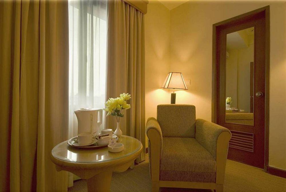 Harbourbay Amir Hotel Batam Zewnętrze zdjęcie